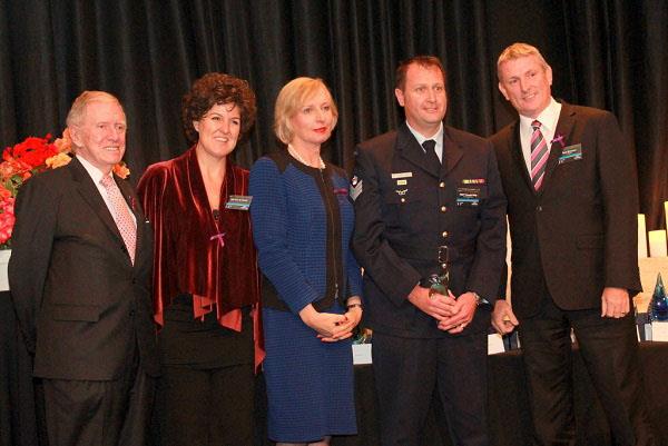 2014-05-00-KellyAward