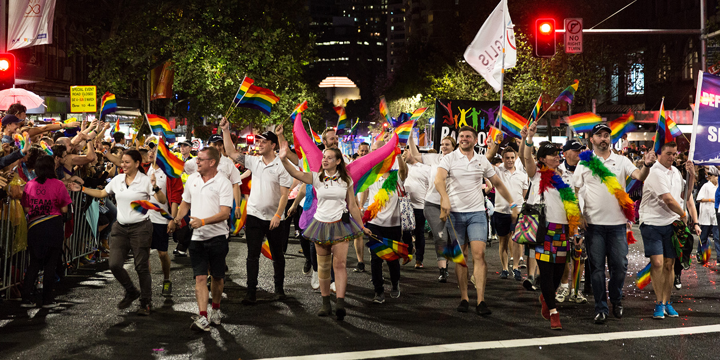 2017 10 13 Mardi Gras 2017 Gay Flags 2709